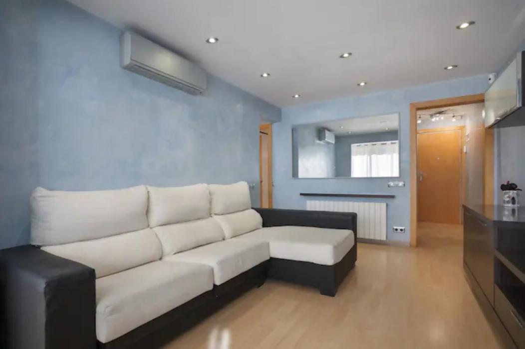 Apartamento Playa Con Piscina Parking Y 2 Habitac Кастельдефельс Экстерьер фото