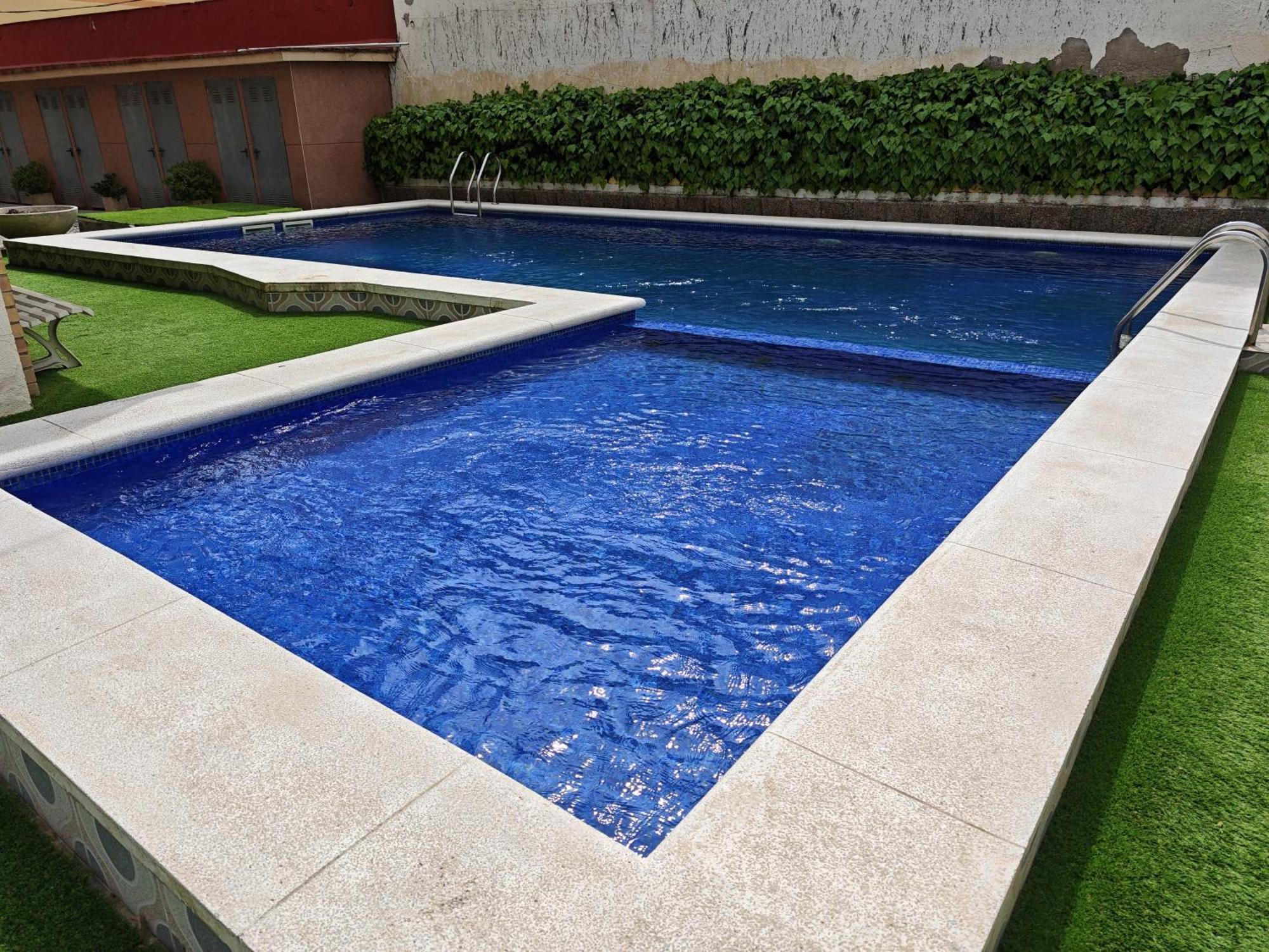 Apartamento Playa Con Piscina Parking Y 2 Habitac Кастельдефельс Экстерьер фото