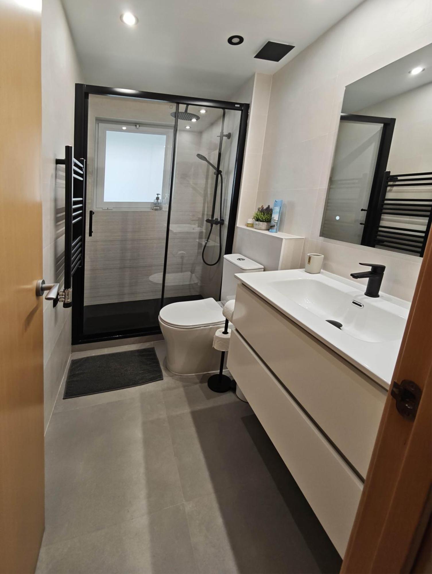 Apartamento Playa Con Piscina Parking Y 2 Habitac Кастельдефельс Экстерьер фото